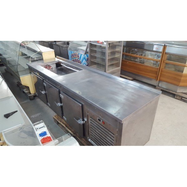 3-door refrigerated worktable Refrigerated bench / table